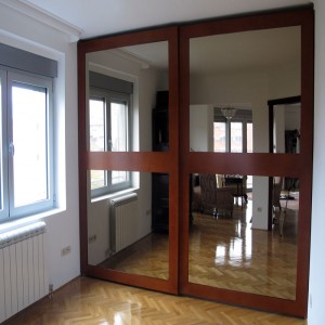 MIRROR američki plakar