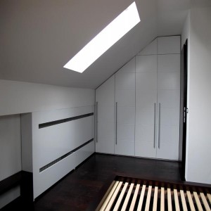 WHITE ugradni plakar