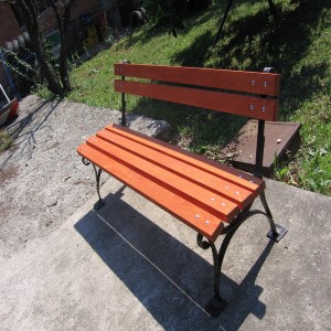 Klupa 001