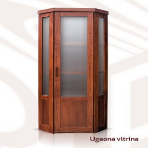 Ugaona vitrina Danon
