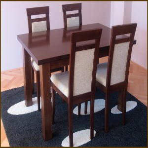 Trpezarijska garnitura