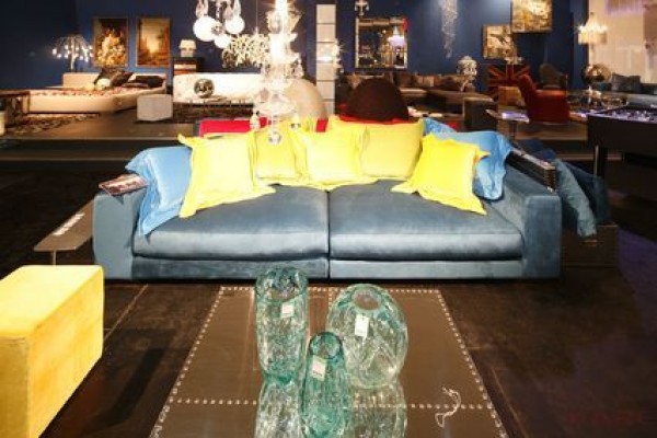 Sofa Brooklyn Harlekin KARE + Studio Divani