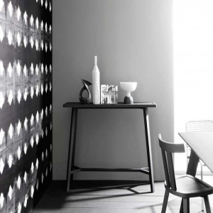 Konzola, Gray 61